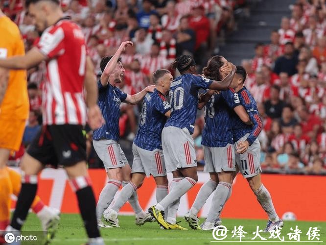 欧冠-马丁内利、特罗萨德破门 阿森纳2-0毕尔巴鄂竞技