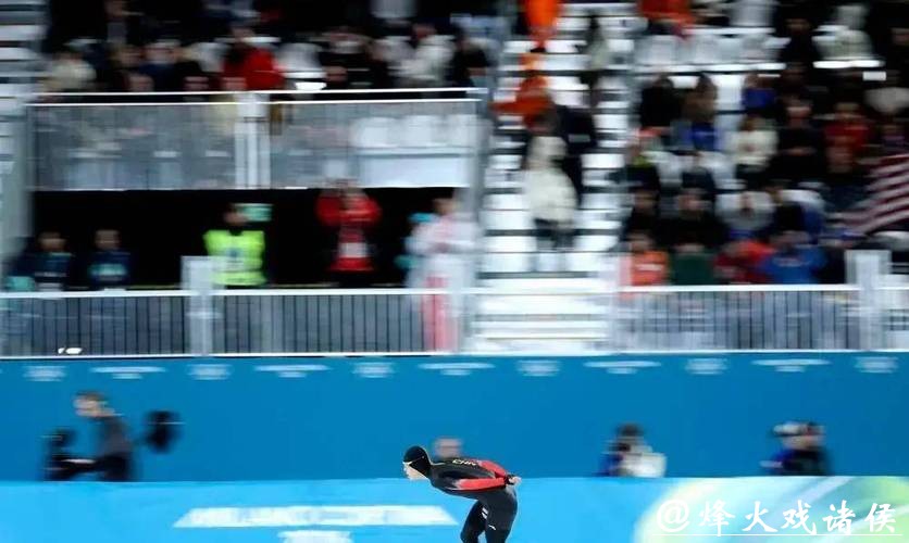 刚比完赛的刘瀚彬在混采区喘着气说，滑到终点时脑子里只有一句话，姥爷七年前的约定我做到了