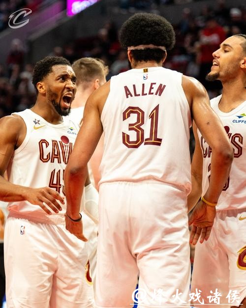 莫布利41+10骑士送黄蜂8连败 雷霆擒鹈鹕3连胜 莫布利41+10骑士送黄蜂8连败 雷霆擒鹈鹕3连胜